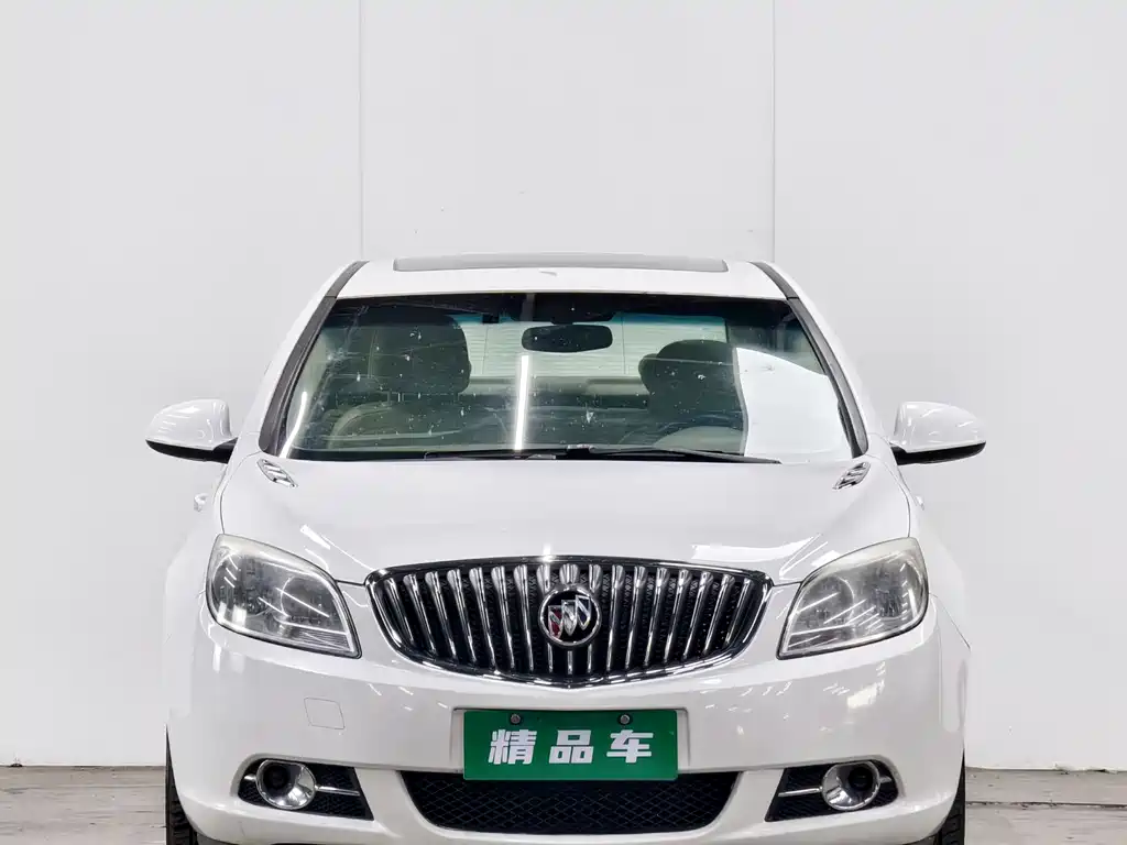 Buick Excelle 2014 — фото 2