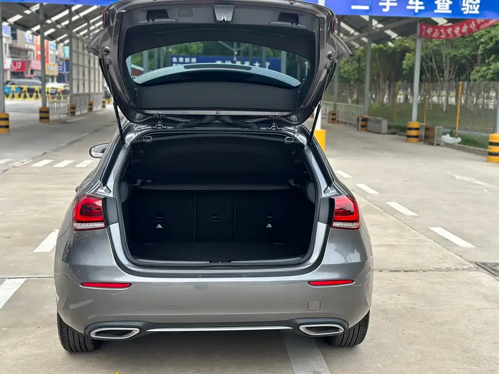 Mercedes-Benz A-Class 2022 — фото 12
