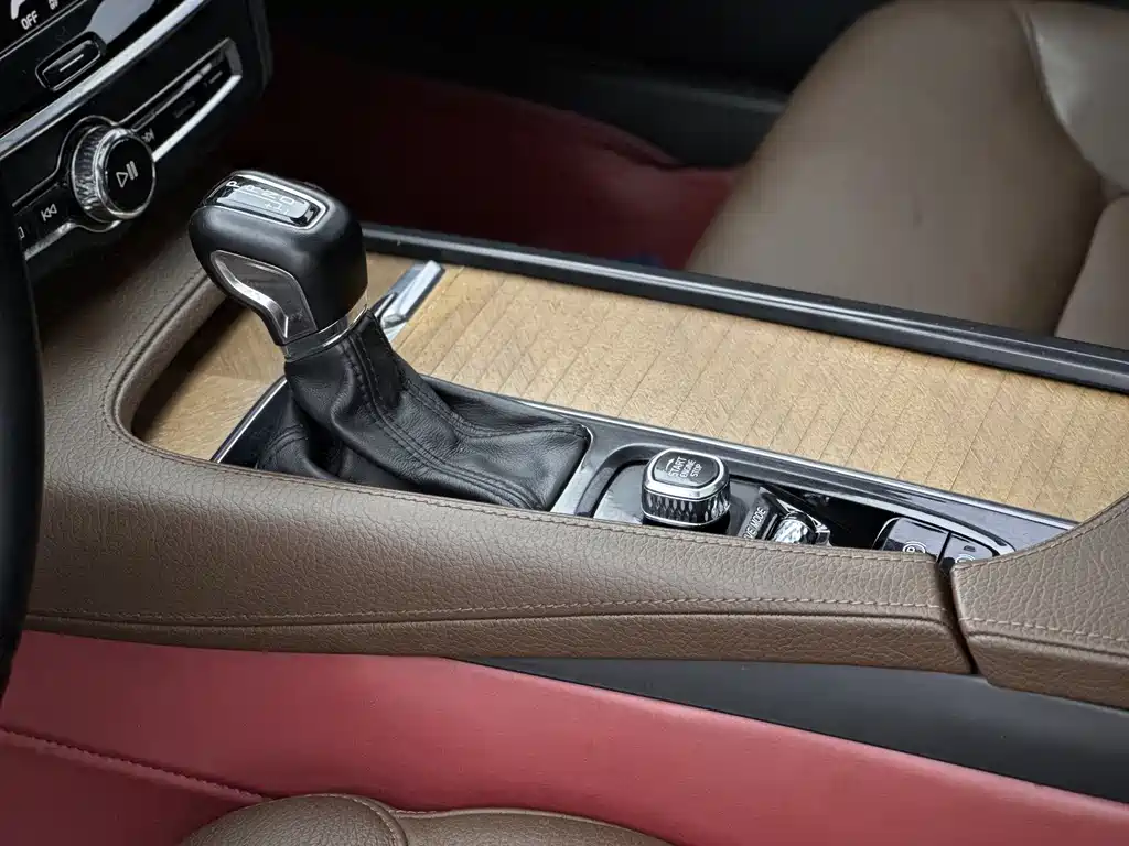 Volvo S90 2020 — фото 11