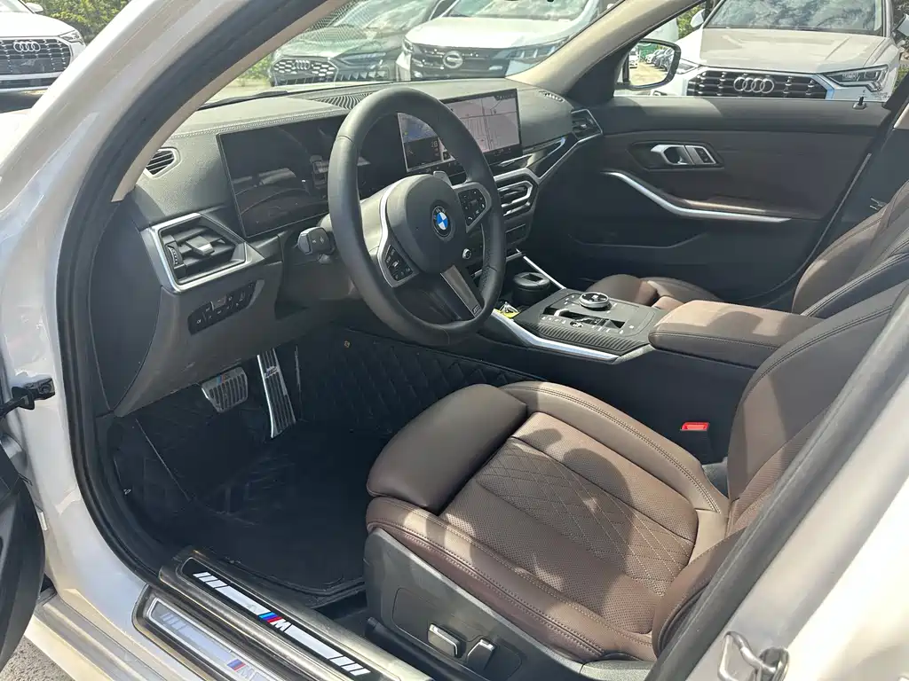 BMW 3 Series 2023