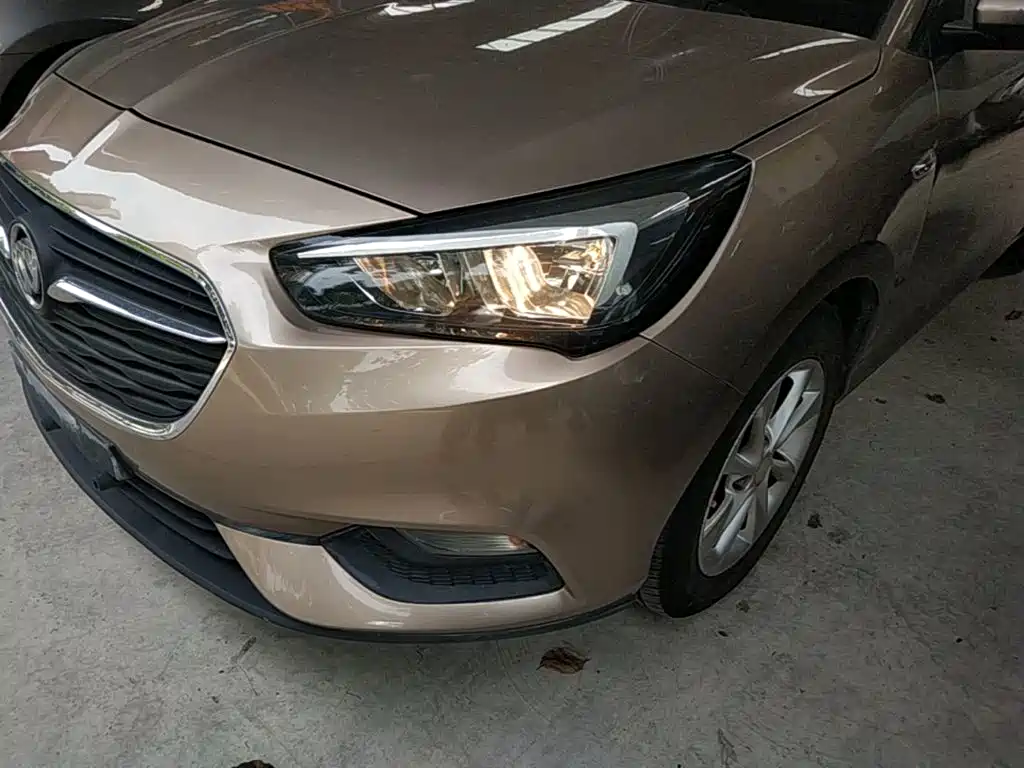 Buick Excelle 2019 — фото 24