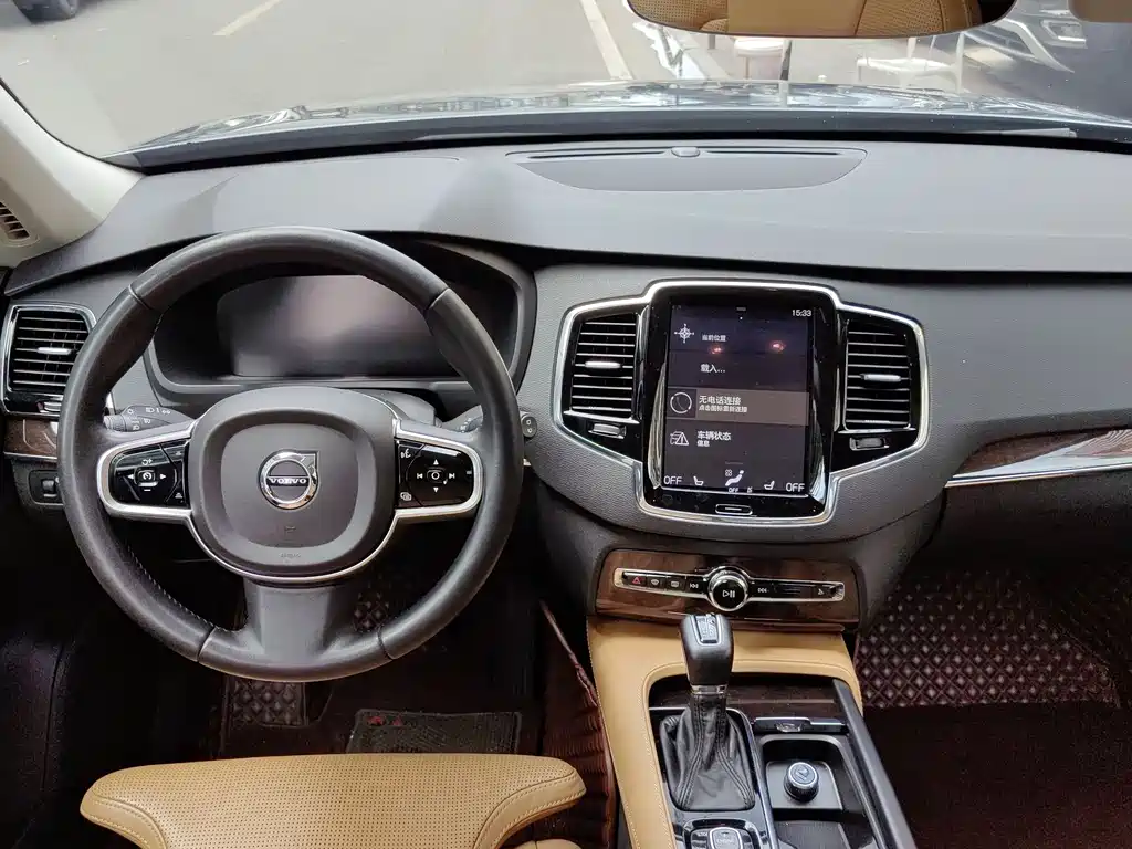 Volvo XC90 2016