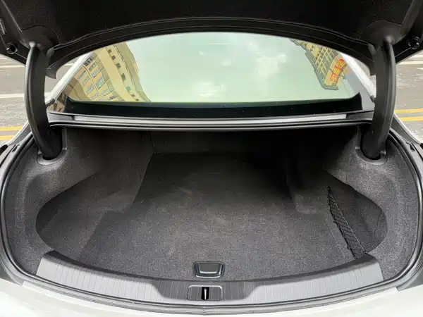 Cadillac CT6 2024