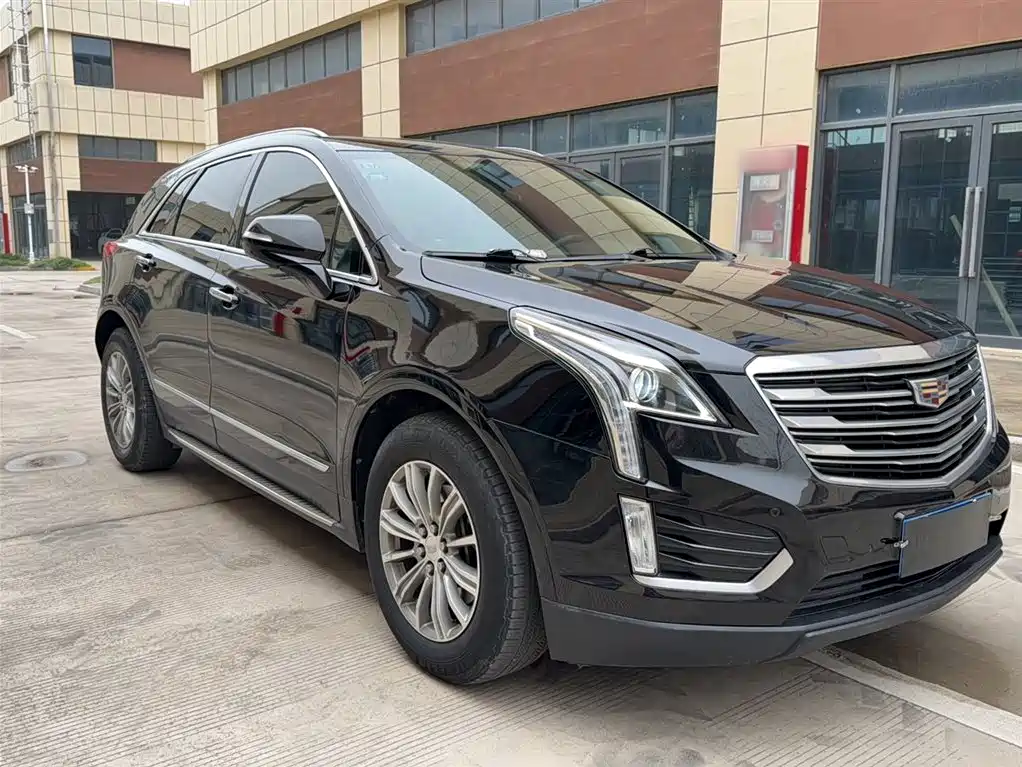 Cadillac XT5 2019 — фото 13