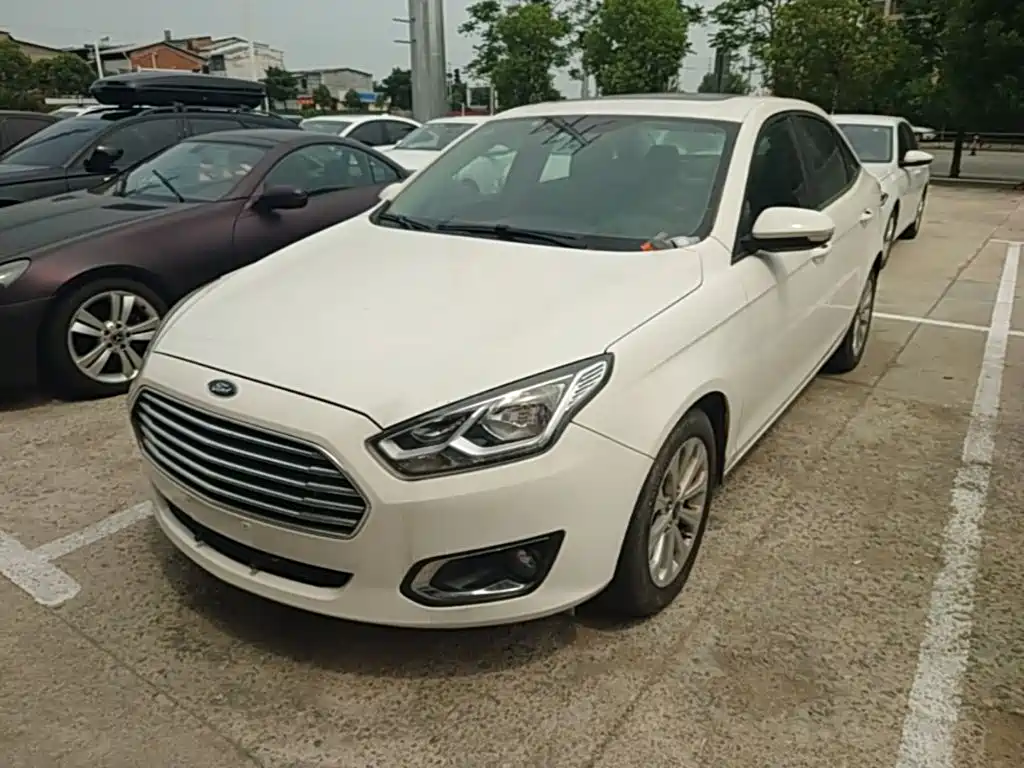 Ford Escort 2017