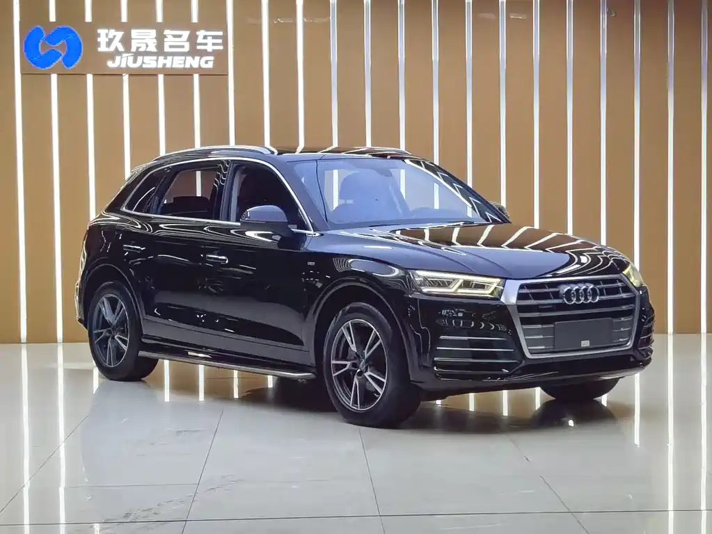 Audi Q5L 2019 — фото 3