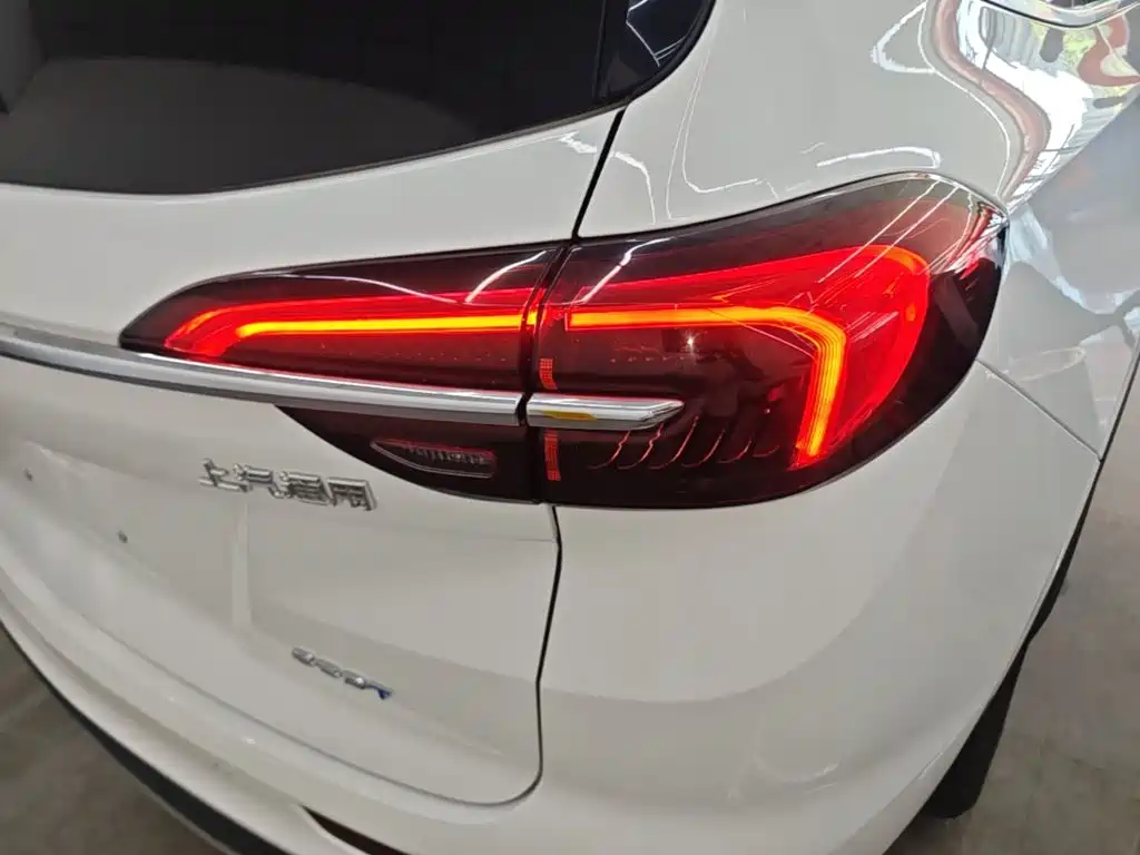 Buick Envision Plus 2022 — фото 8