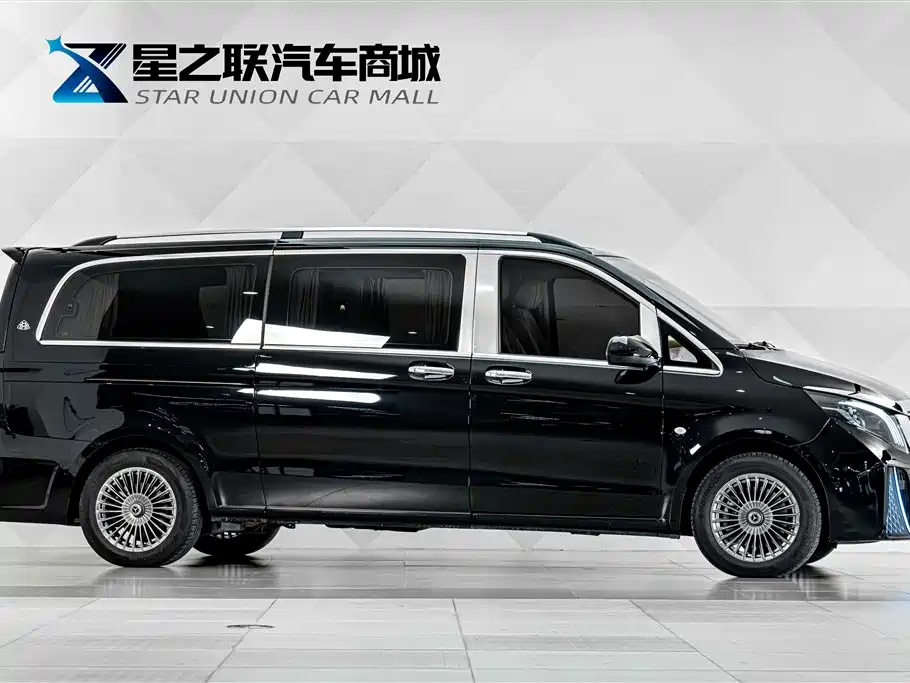 Mercedes-Benz Vito 2024