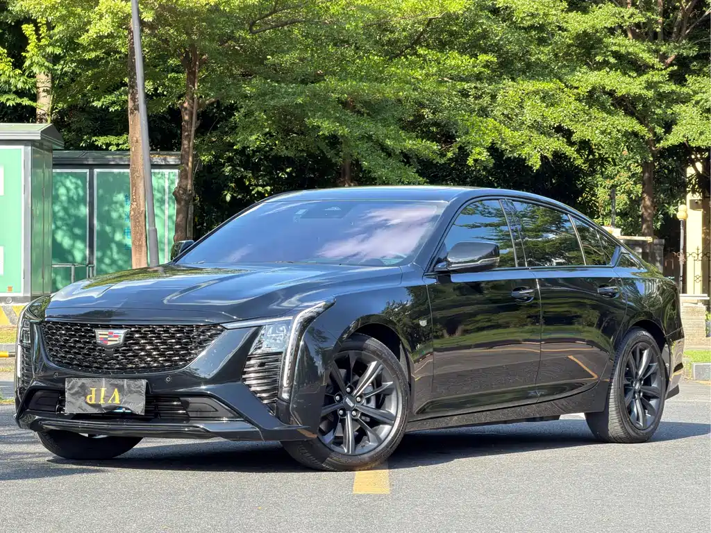 Cadillac CT5 2024 — фото 1
