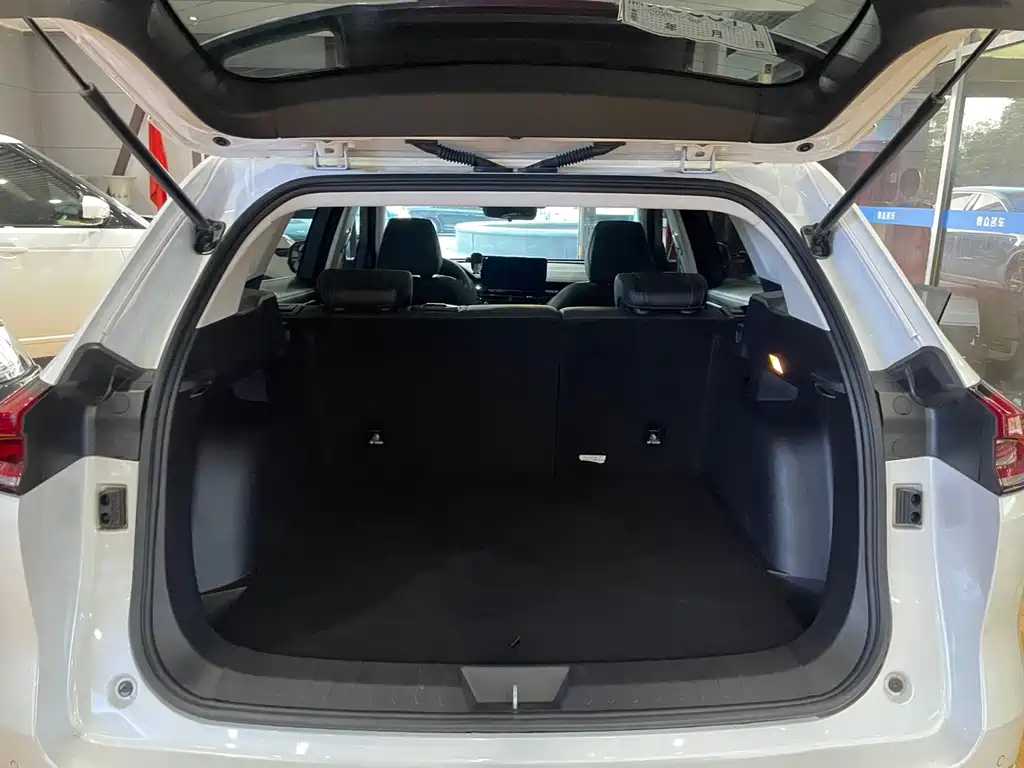 Haval H6 2023 — фото 12