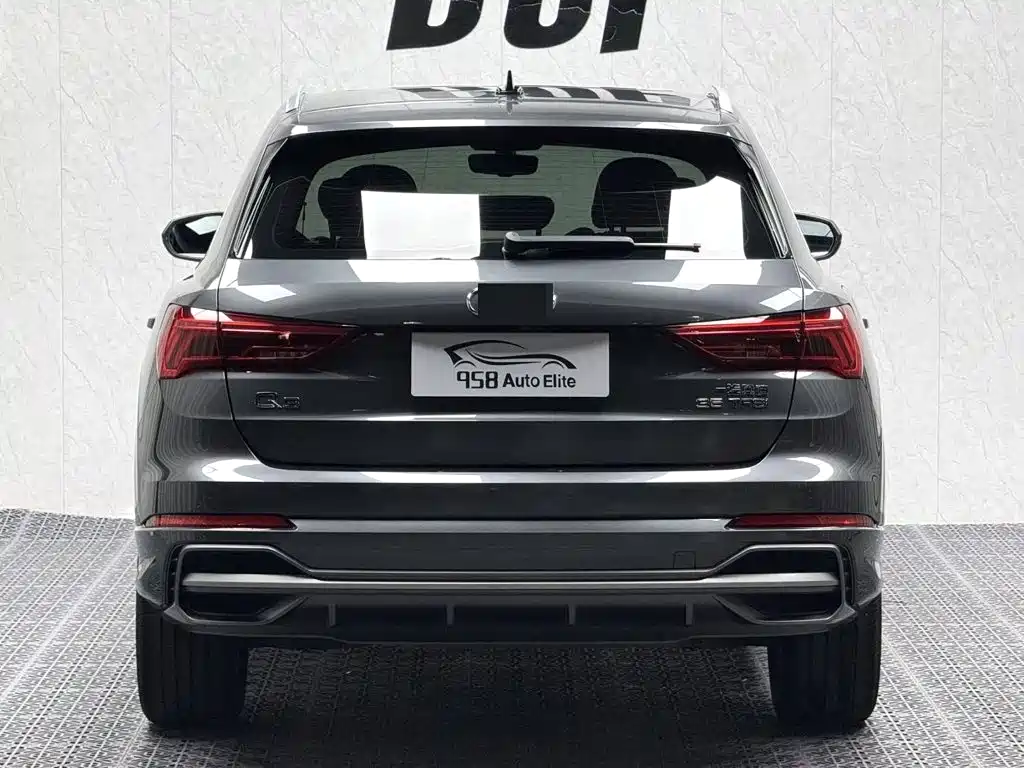 Audi Q3 2022 — фото 12