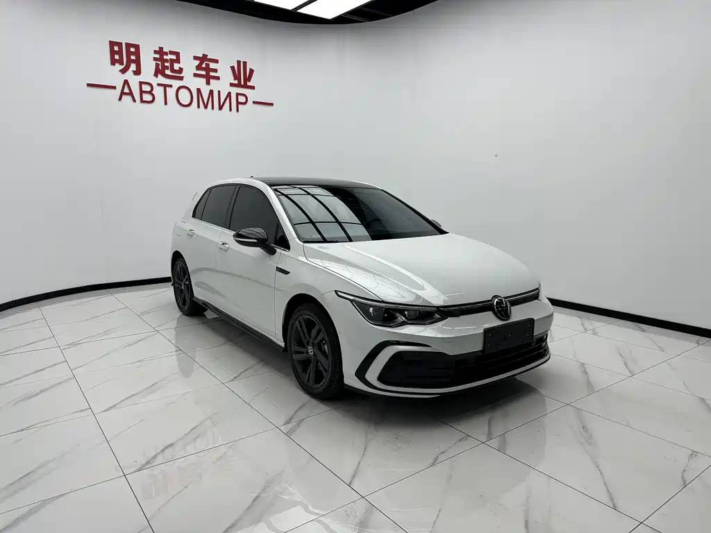 Volkswagen Golf 2022