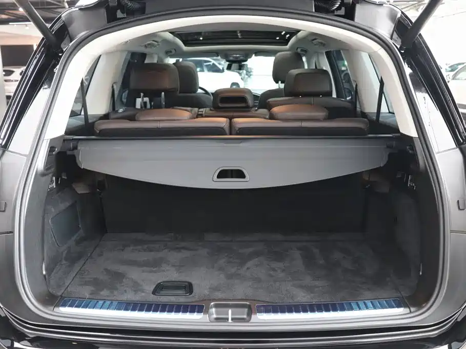Mercedes-Benz GLS 2023 — фото 31