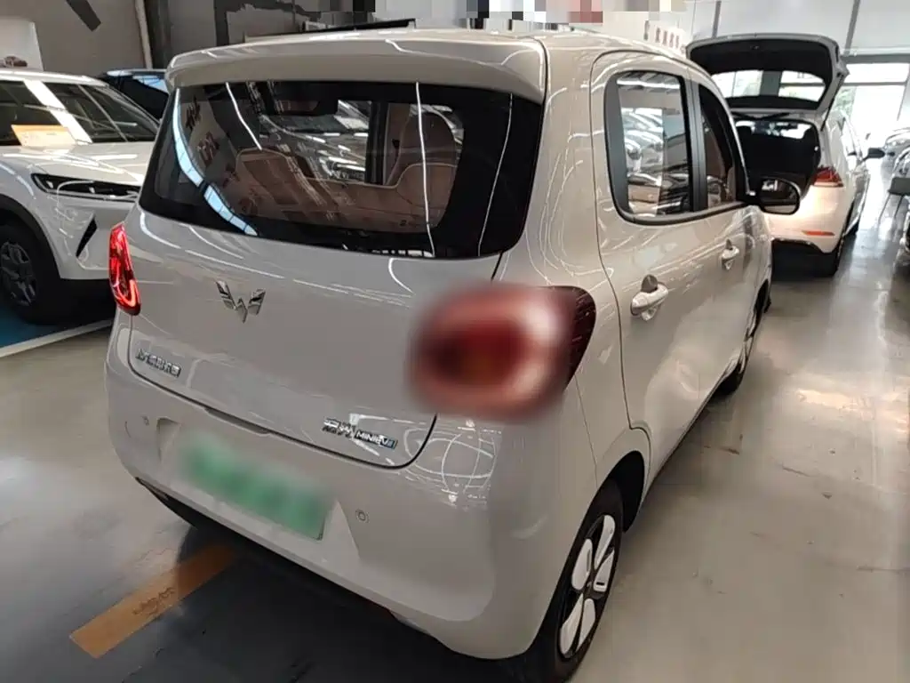 Wuling Hongguang MINIEV 2025