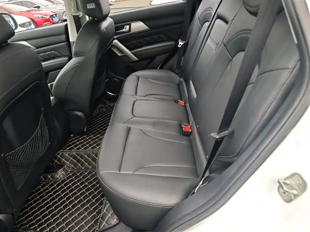 Haval H2 2015 — фото 17