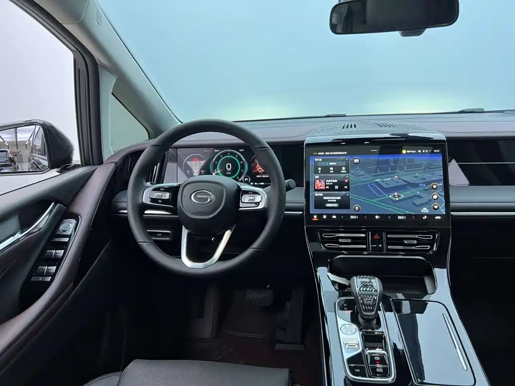 GAC Trumpchi M8 2026 — фото 24