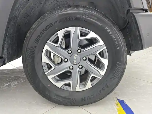 BAIC BJ40 2024