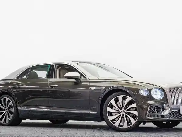 Bentley Flying Spur 2024