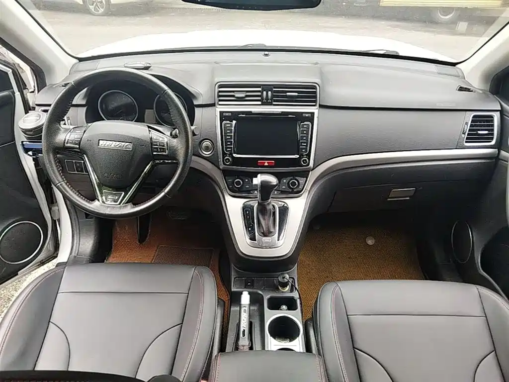 Haval M6 2018 — фото 10