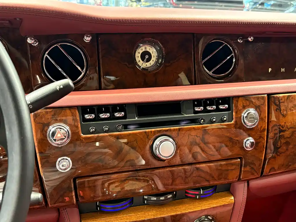Rolls-Royce Phantom 2012 — фото 11
