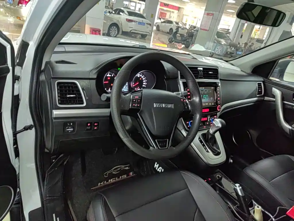 Haval M6 2020 — фото 10
