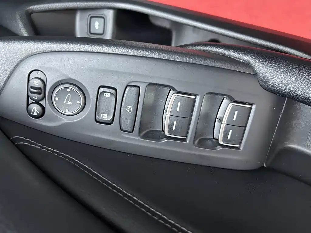 Honda Accord 2023 — фото 19