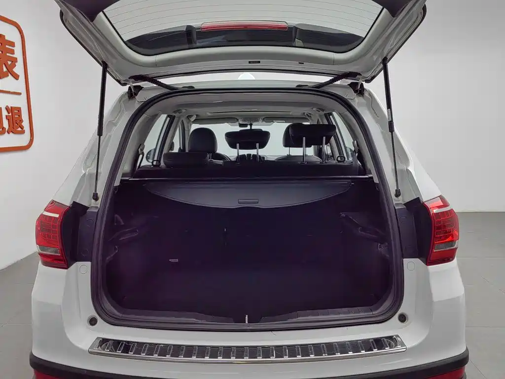 Haval H6 2014 — фото 16