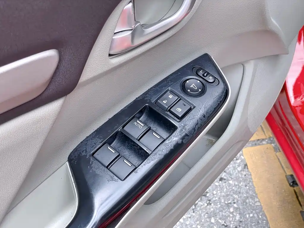 Honda Civic 2014 — фото 19
