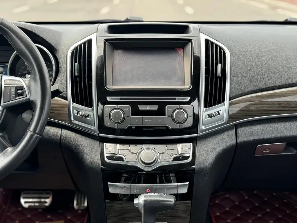 Haval H9 2015 — фото 12