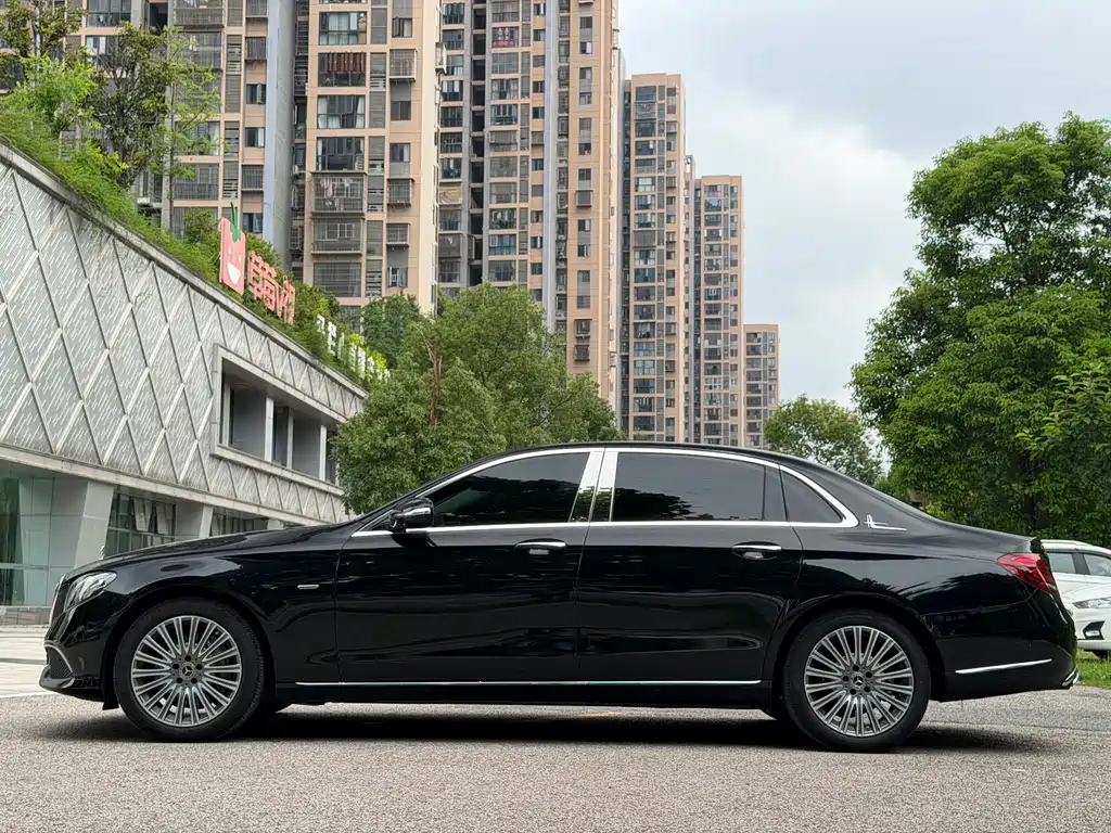 Mercedes-Benz E-Class 2020