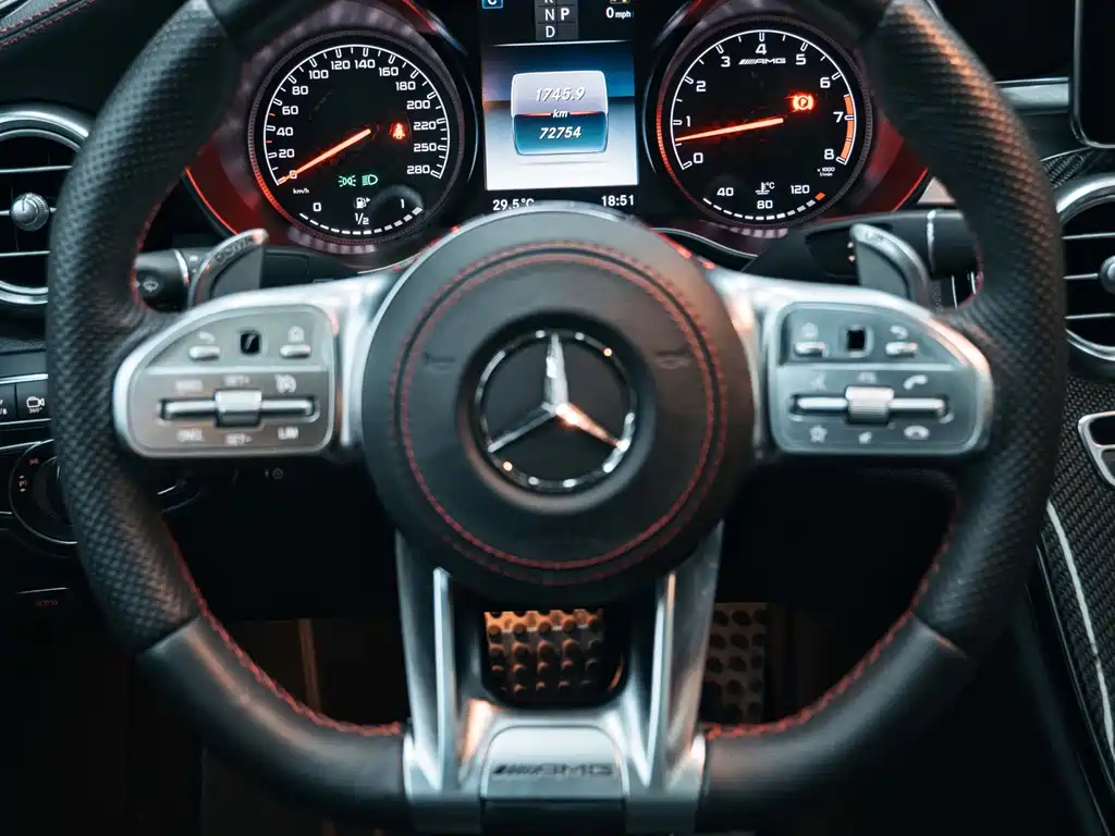 Mercedes-Benz C-Class AMG 2019 — фото 13