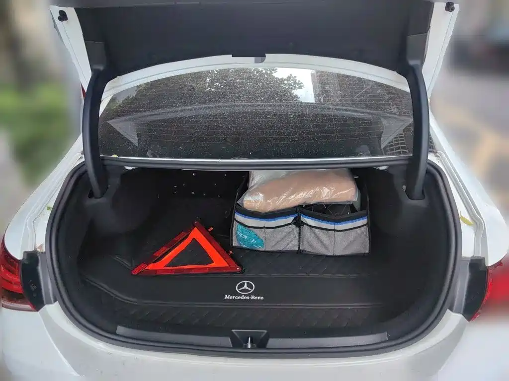 Mercedes-Benz A-Class 2022 — фото 16