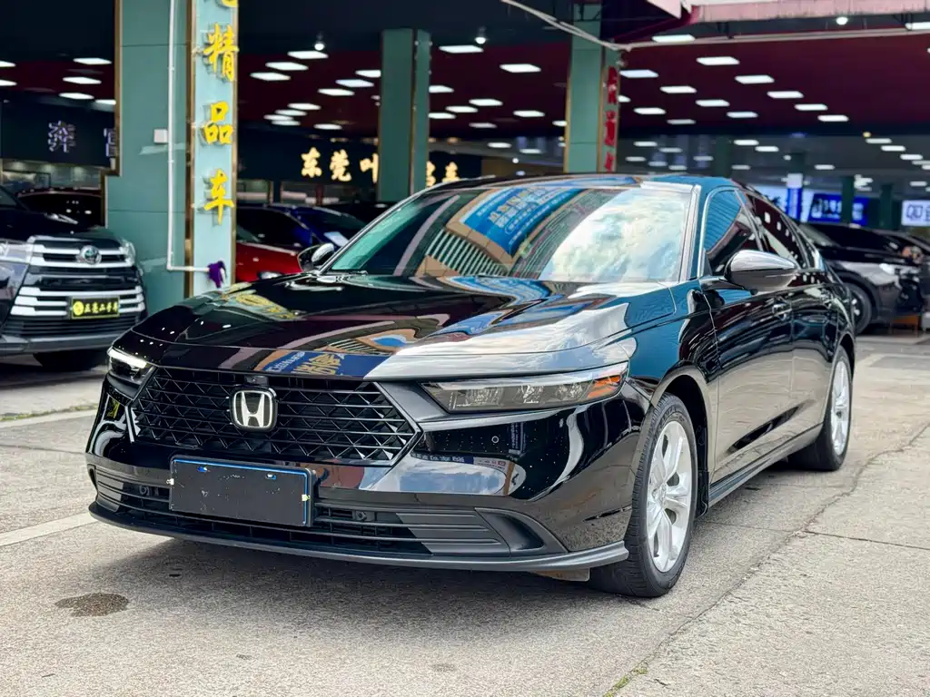 Honda Accord 2024 — фото 1