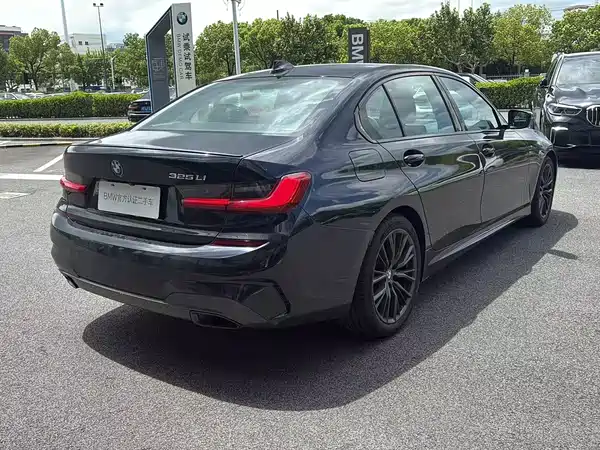 BMW 3 Series 2020