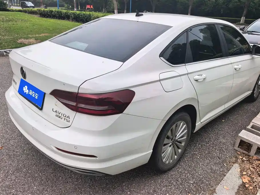 Volkswagen Lavida 2022