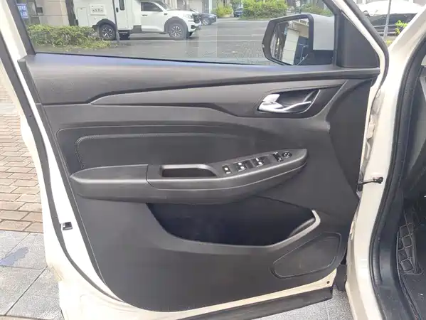 Wuling Hongguang S3 2020