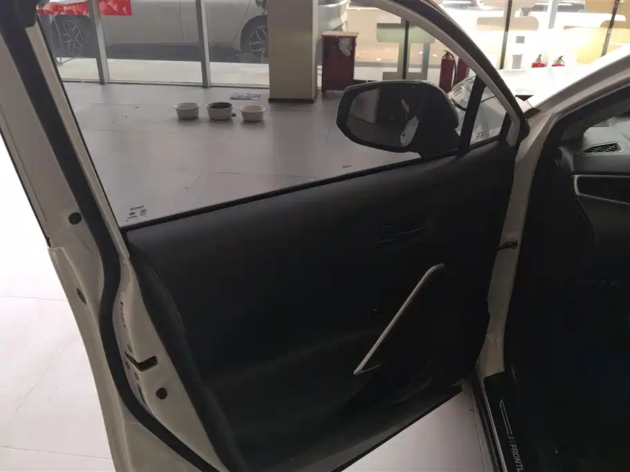 Toyota Frontlander 2024