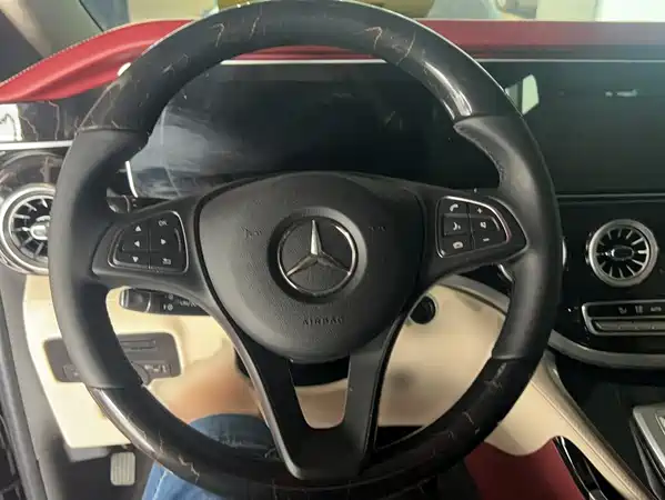 Mercedes-Benz Vito 2023