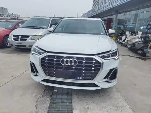 Audi Q3 2023