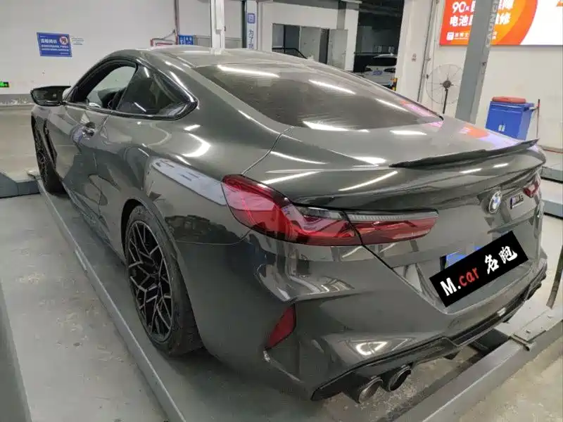 BMW M8 2021 — фото 4