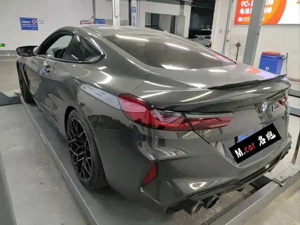BMW M8 2019