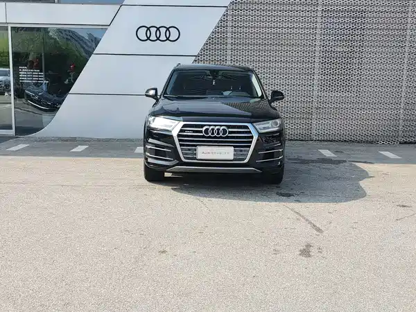 Audi Q7 2017