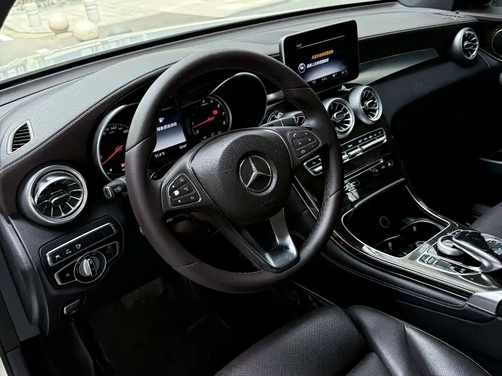 Mercedes-Benz GLC 2017 — фото 5