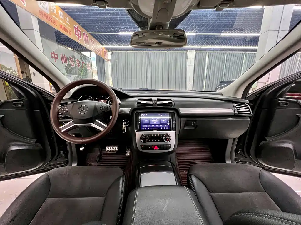 Mercedes-Benz R-Class 2015 — фото 16