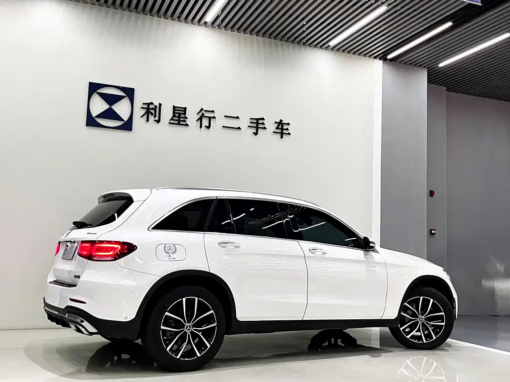 Mercedes-Benz GLC 2021 — фото 12