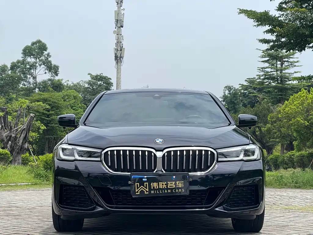 BMW 5 Series 2023