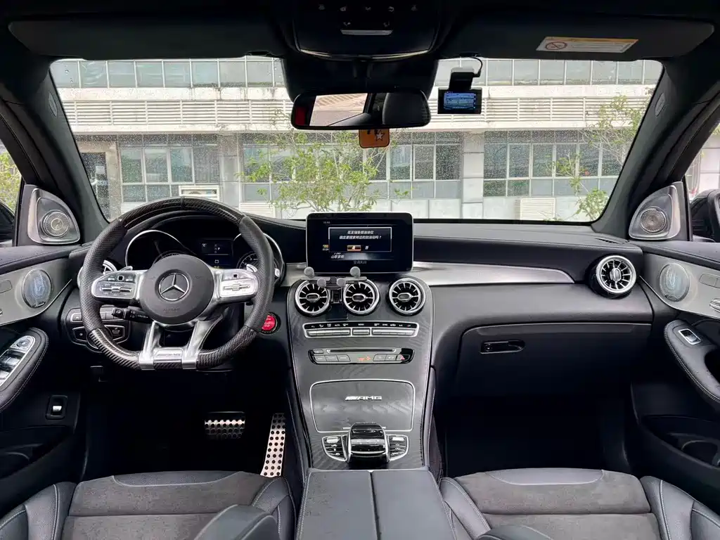 Mercedes-Benz GLC Coupe AMG 2018 — фото 22