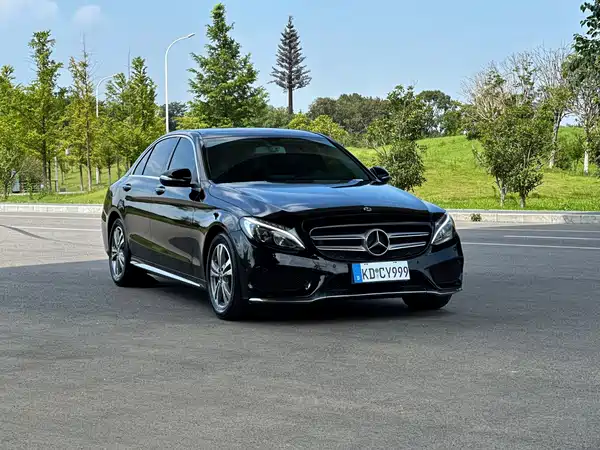 Mercedes-Benz C-Class 2018