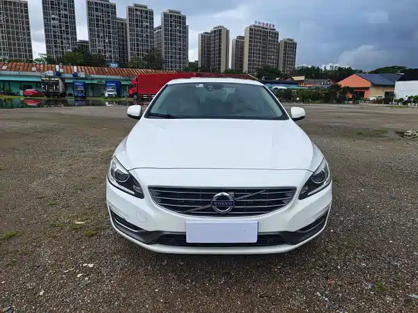 Volvo S60 2014
