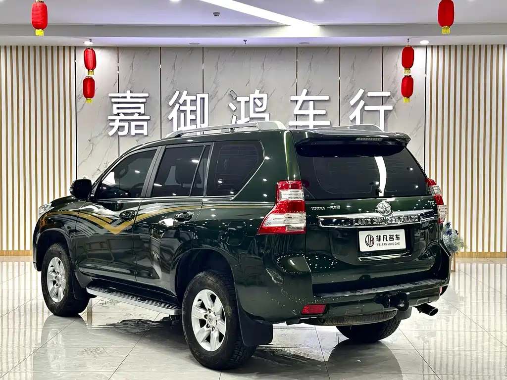 Toyota Prado 2017 — фото 6